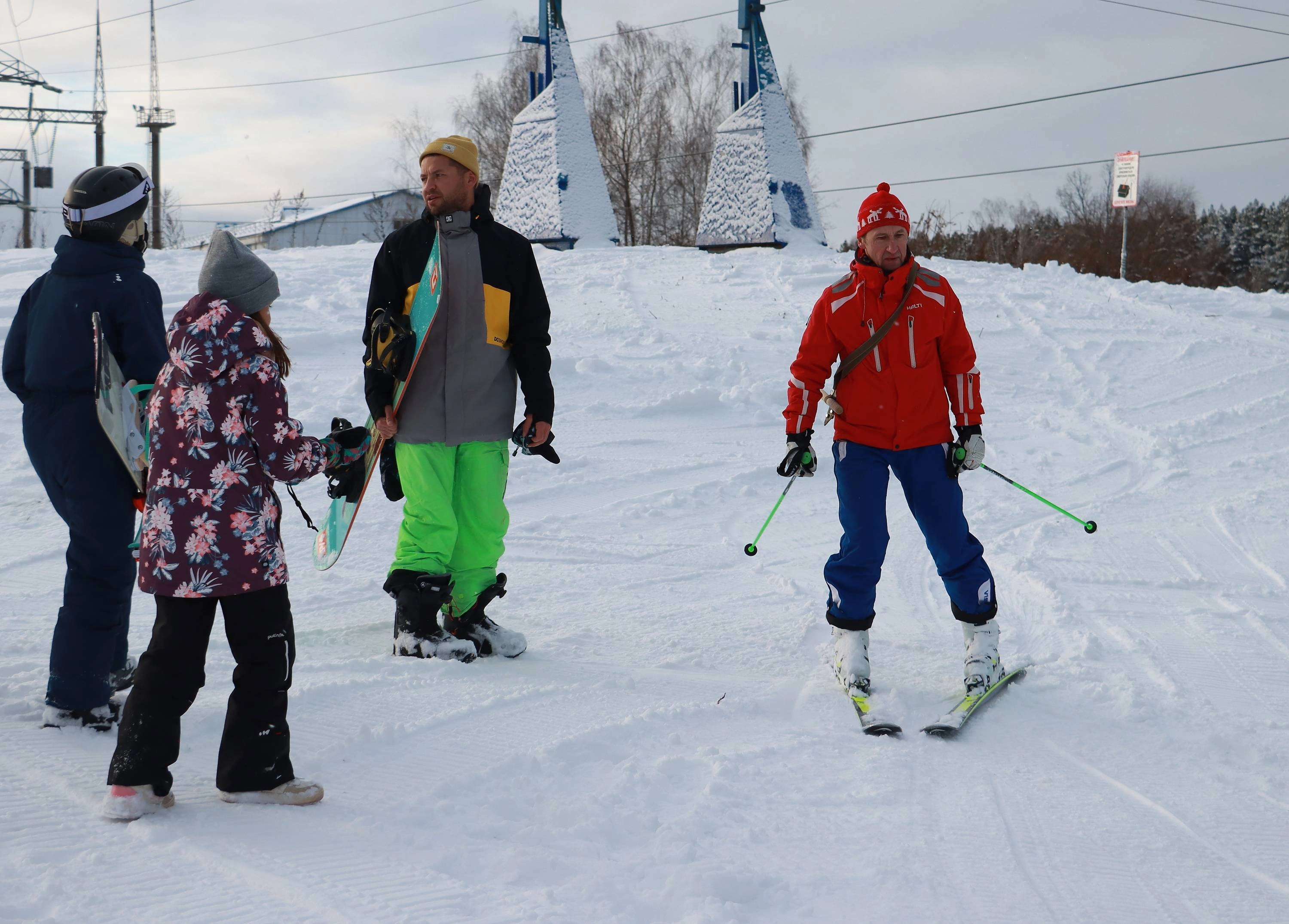 Новости - Кроме голодовки - На склоне Фавора в Истре открыли сезон  горнолыжники и сноубордисты - Истра.РФ